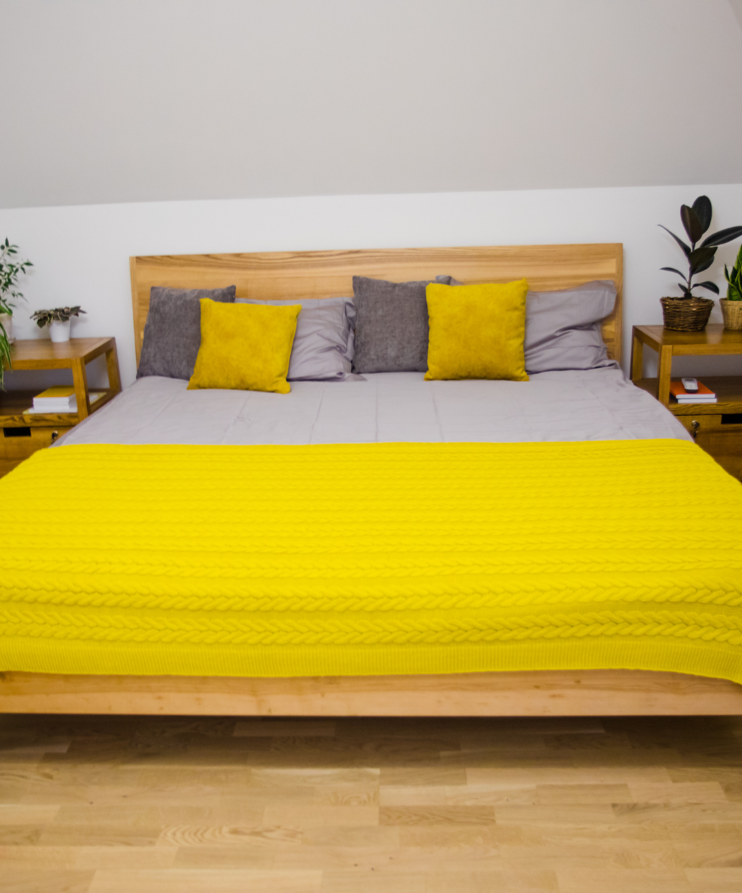 Yellow Cotton Bedsheets with Pillow Covers