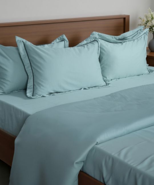 Premium Cotton 300TC Super King Pastel Blue Bedsheet with 2 Pillow Covers